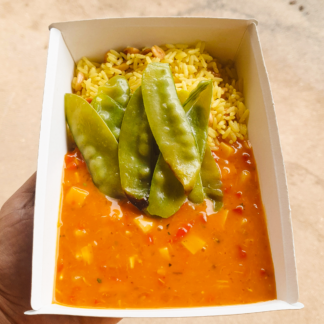 Bobó de pupunha, arroz cateto e brócolis ramoso